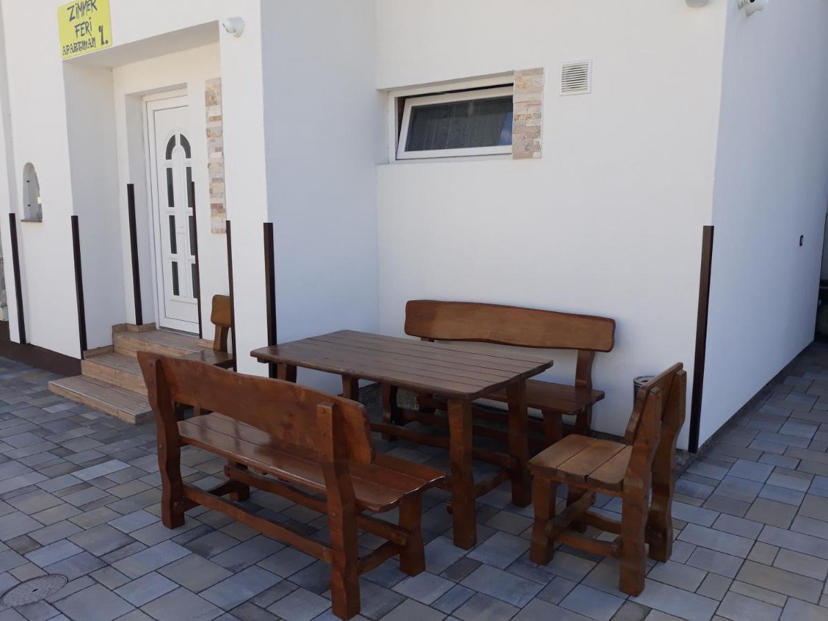 Zimmerferi Apartman Keszthelyアパートメント エクステリア 写真